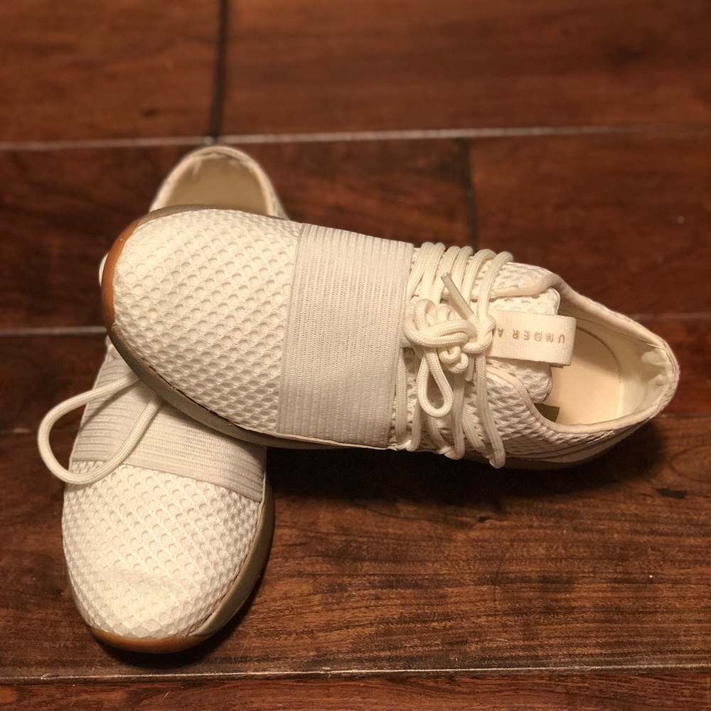 Under armour sport shoes
